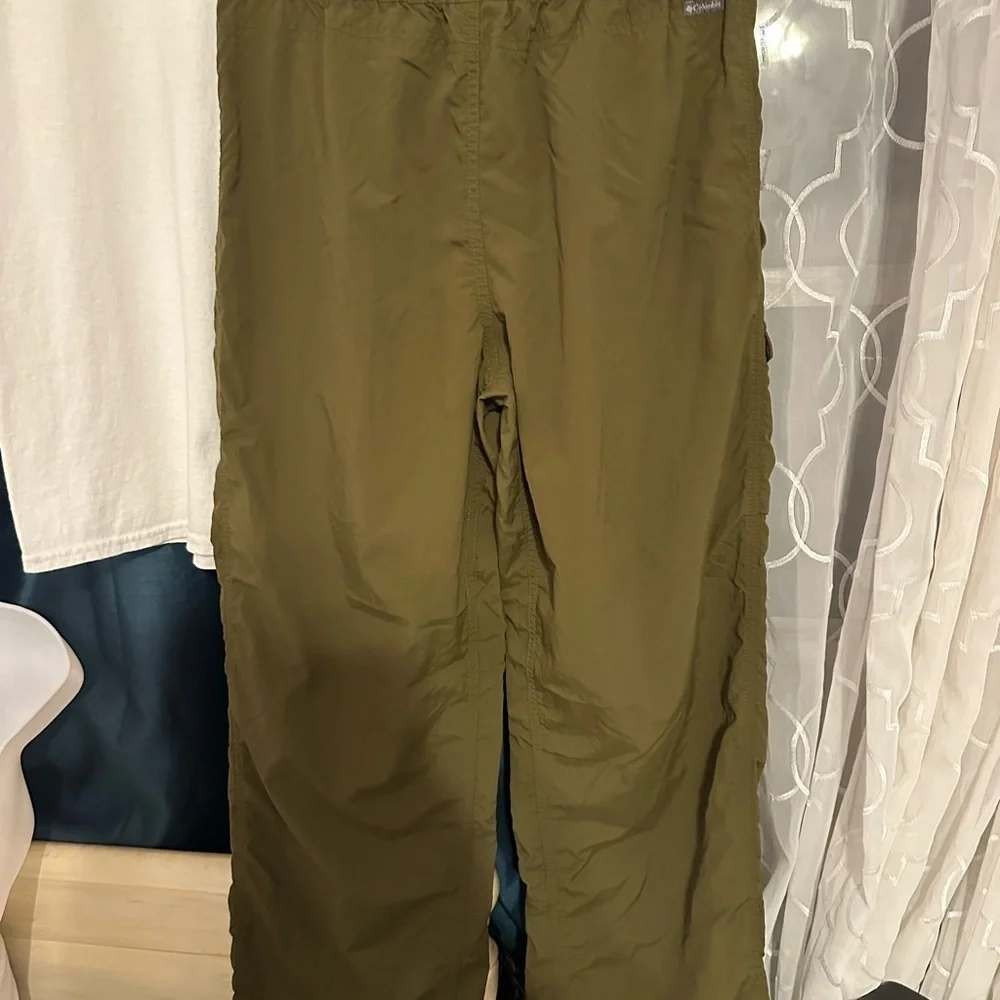 Columbia Youth xl light weight olive green Cargo/utility pants - Picture 9 of 10